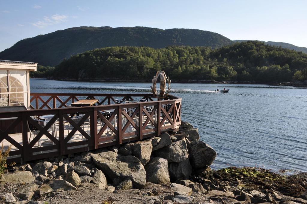 Gulen Dive Resort Dalsoyra Экстерьер фото