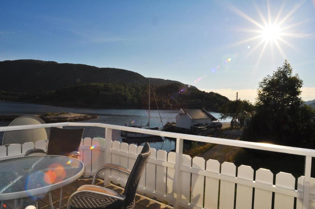 Gulen Dive Resort Dalsoyra Экстерьер фото
